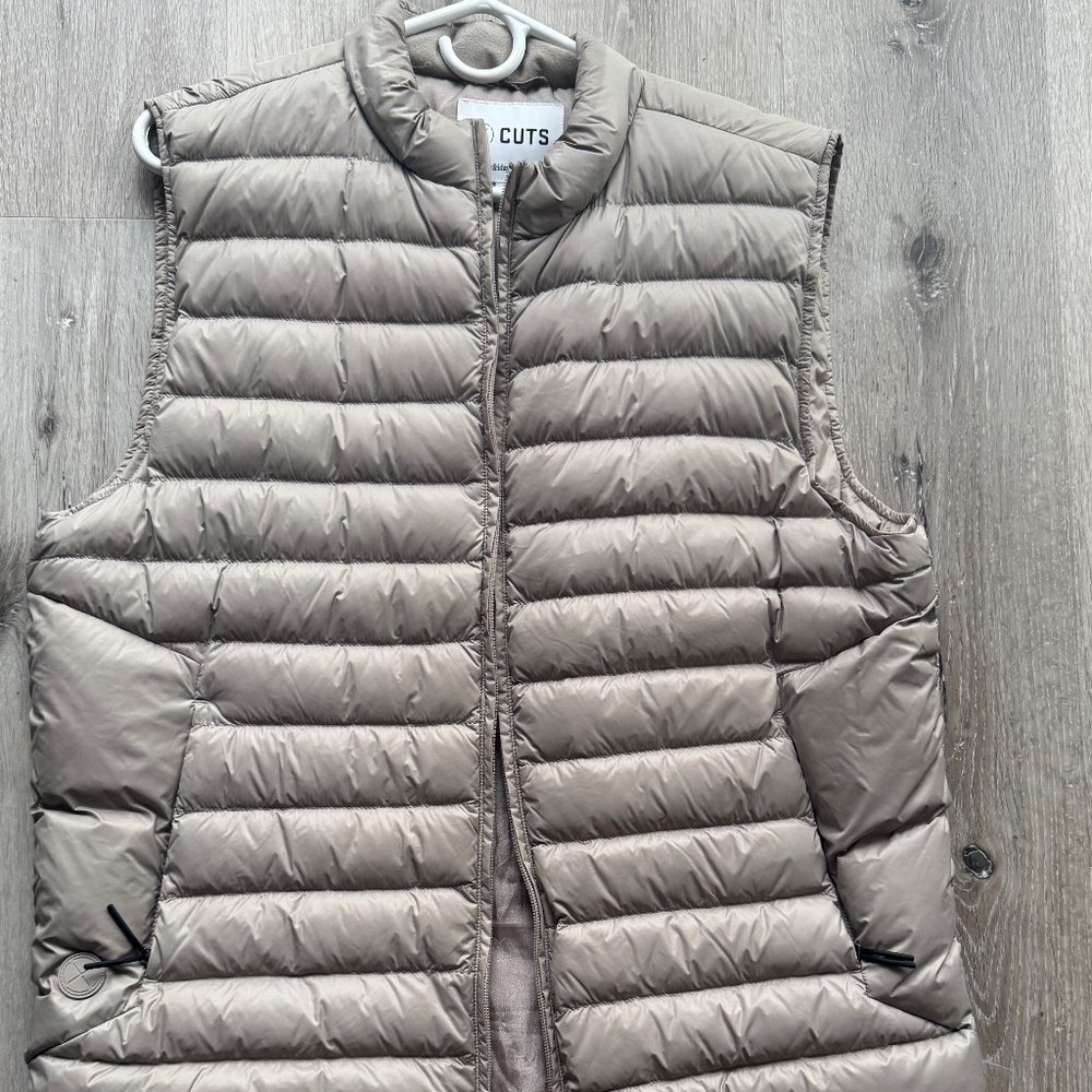 Thermopuff™ Power Vest | Stone Classic-fit